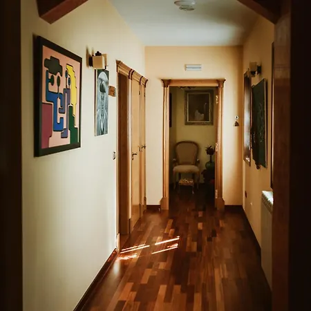 Guest house Casa Da Capilla 2*